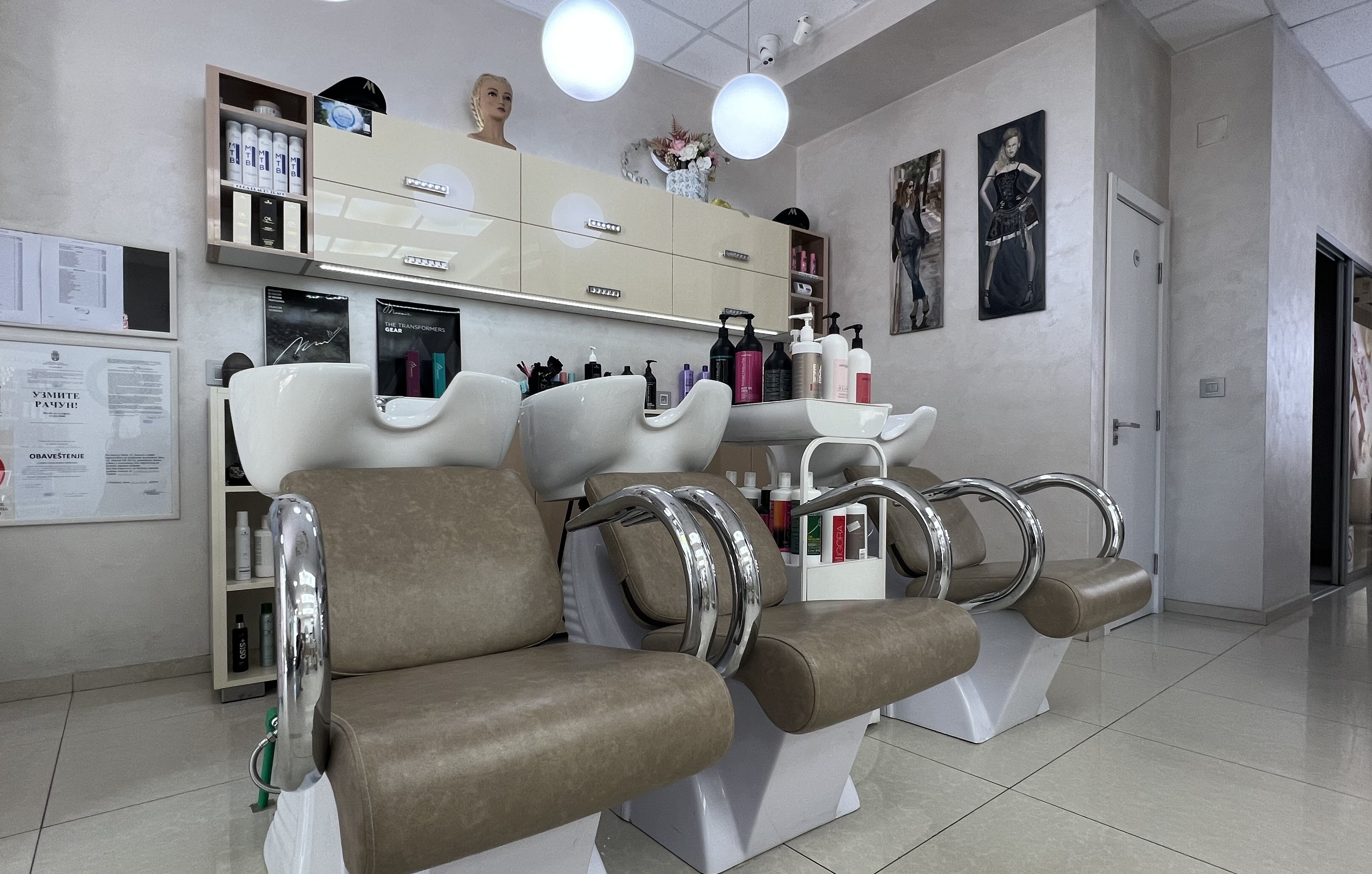 Salon setup
